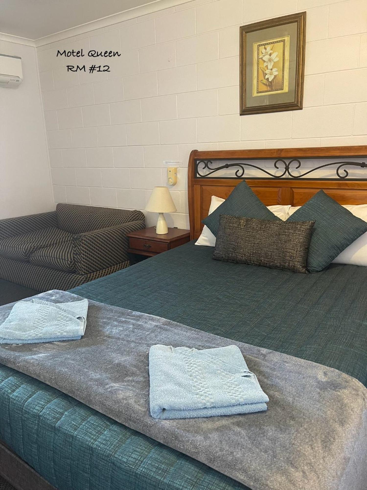 Warrego Motel Charleville Exterior foto